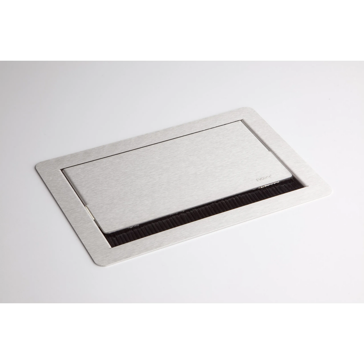 Silberne Steckdosenleiste des Zubehörs ELDATA1 mit Bürstenleiste und Klappdeckel von hjh OFFICE PRO