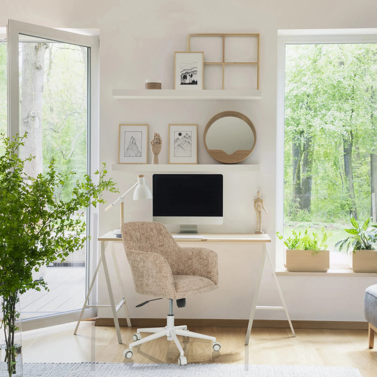 Beiger Homeoffice-Bürostuhl SOLAO HOME mit Rollen und schalenförmiger Sitzfläche von hjh LIVING