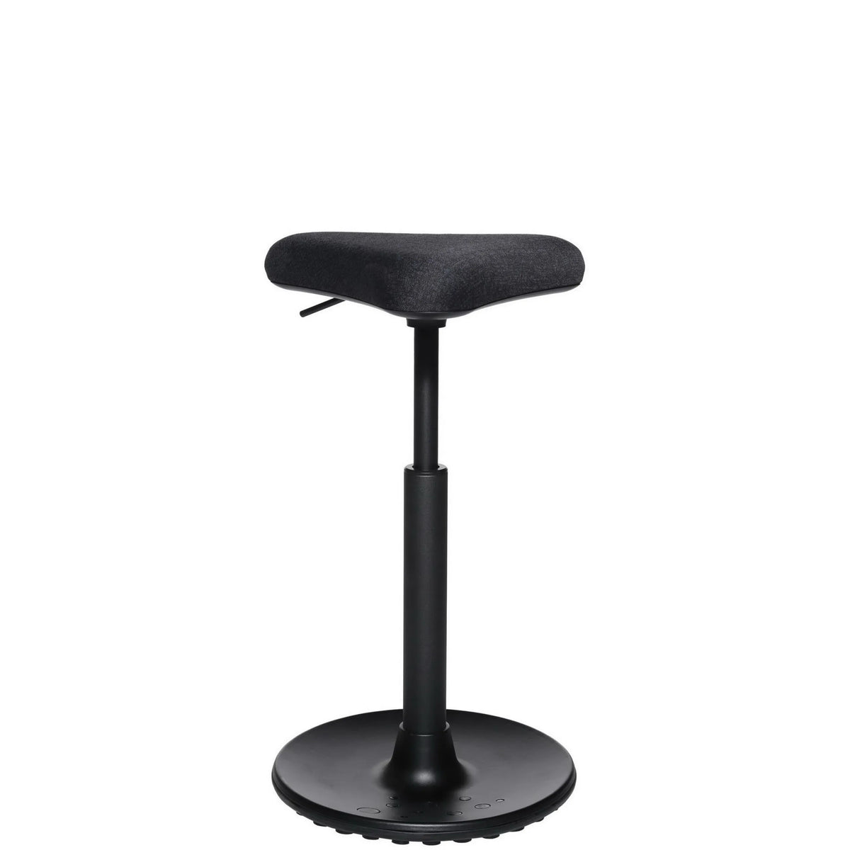 Schwarze Stehhilfe HJH SITNESS HIGH 10 mit gepolsterter Sitzfläche und rundem Standfuß von Topstar – 360-Grad-Ansicht (schräge Rückenansicht 120°)