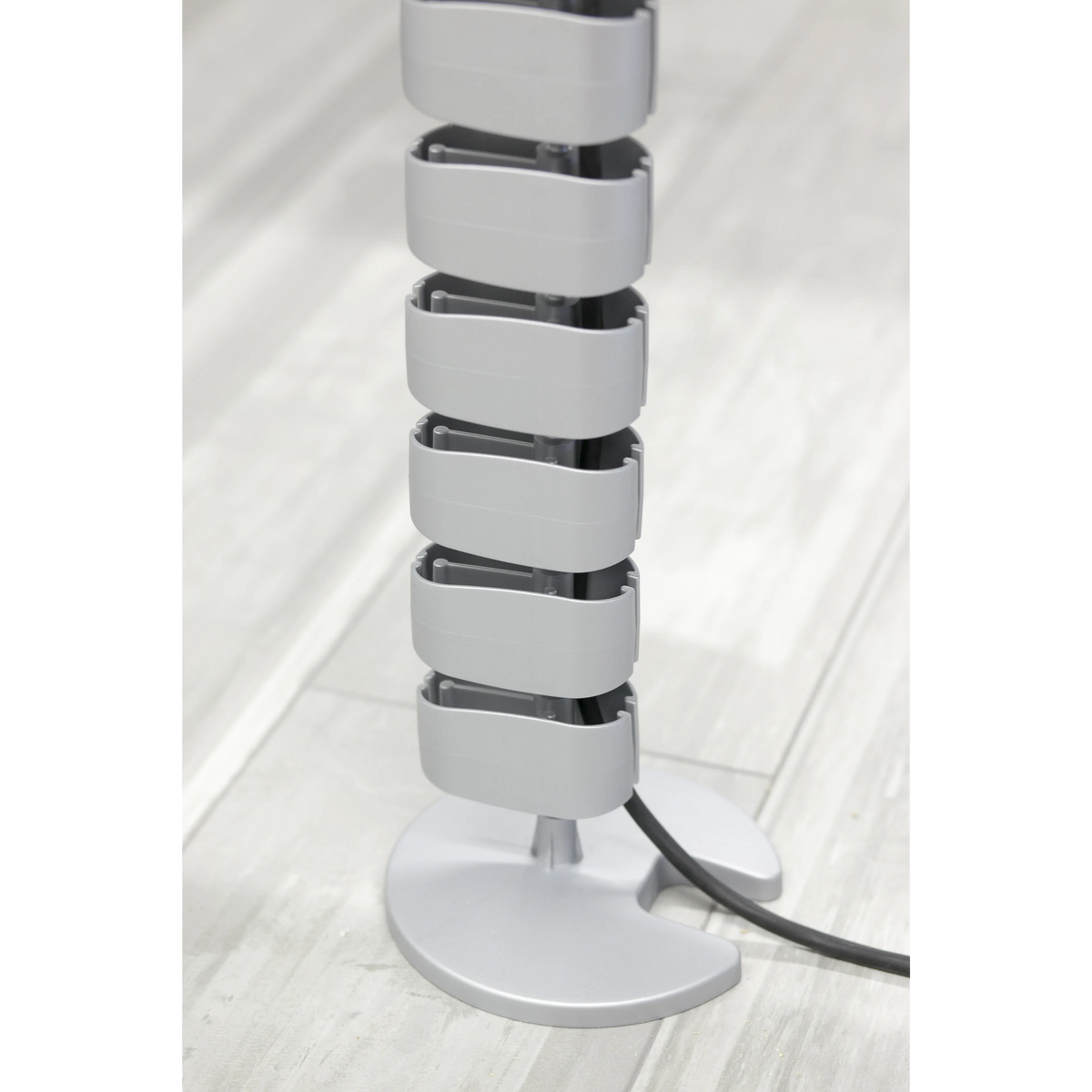 Silberne vertikale Kabelspirale des Zubehörs CKVE mit Standfuß und Kabel von hjh OFFICE PRO