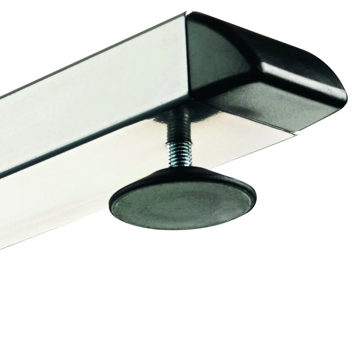 Verstellbarer Fuß mit schwarzem Gleiter am Schreibtisch MEGA 82 W der Serie MEGA von hjh OFFICE PRO