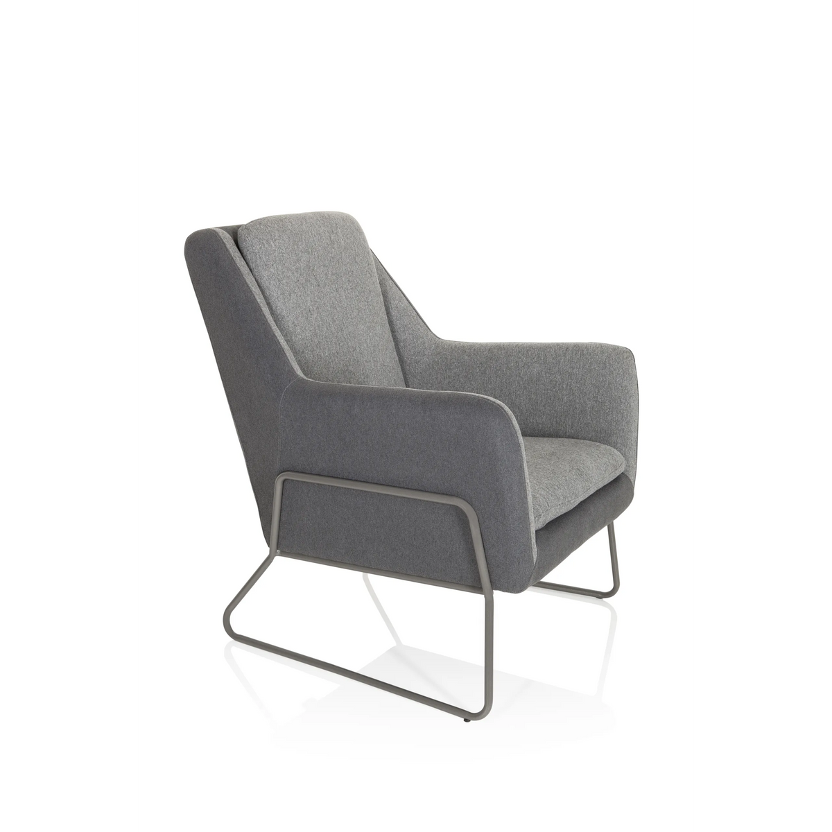 Hellgrauer Polstersessel LAGUN mit dunkelgrauen Akzenten und Metallbeinen von hjh OFFICE – 360-Grad-Ansicht (schräge Frontansicht 60°)