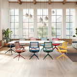 Besucherstühle FLEX CHAIR V in verschiedenen Farben an einem weißen Konferenztisch von Bosen Europe
