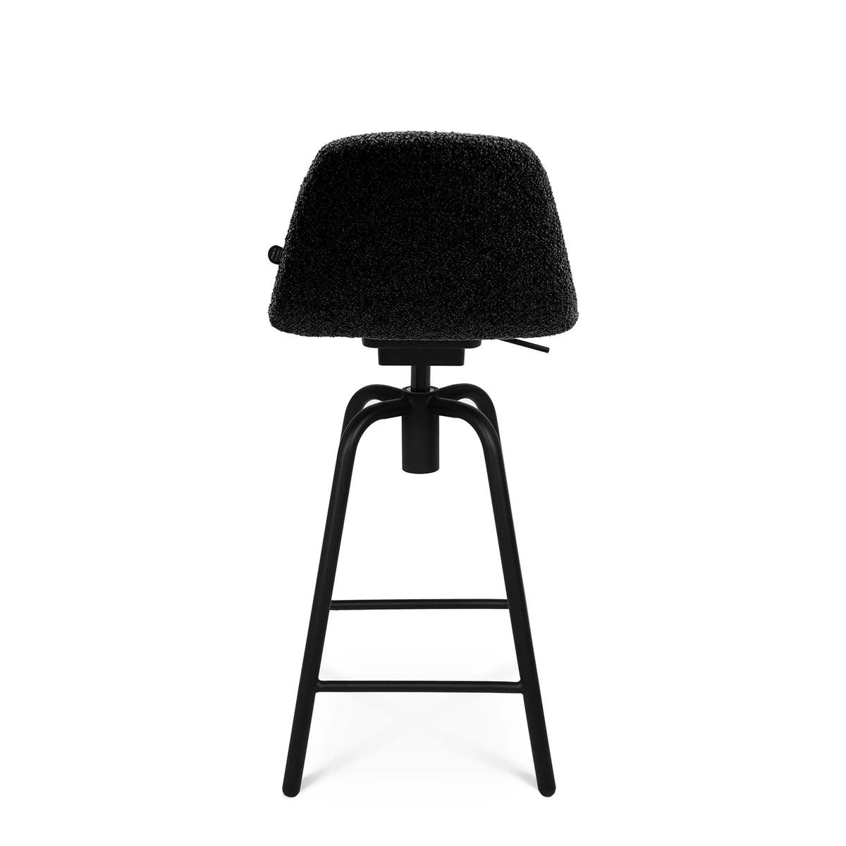 Rückansicht des Barhockers Sitness Berlin 7.4 in Schwarz mit gepolsterter Sitzfläche von Topstar