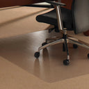 Rechteckige Bodenschutzmatte ULTIMAT aus transparentem Polycarbonat auf einem Teppichboden von Floortex